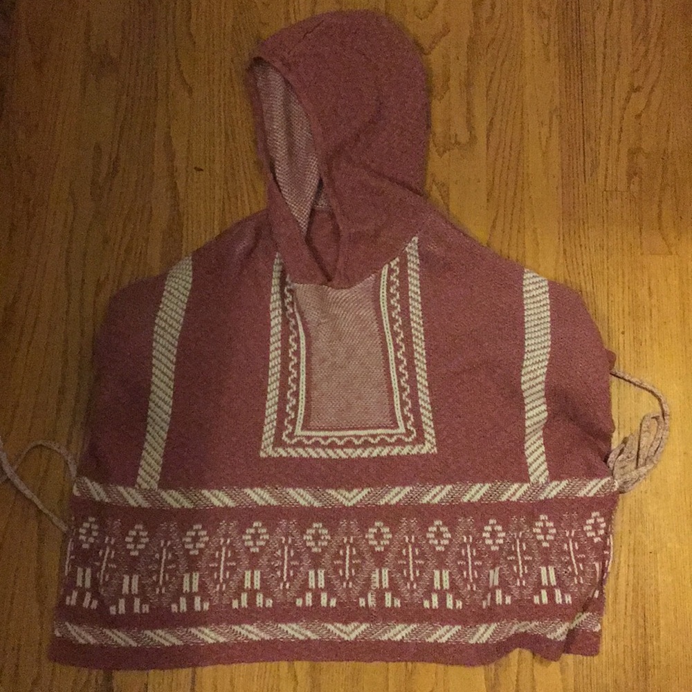 This is a long sleeve cozy sweater
